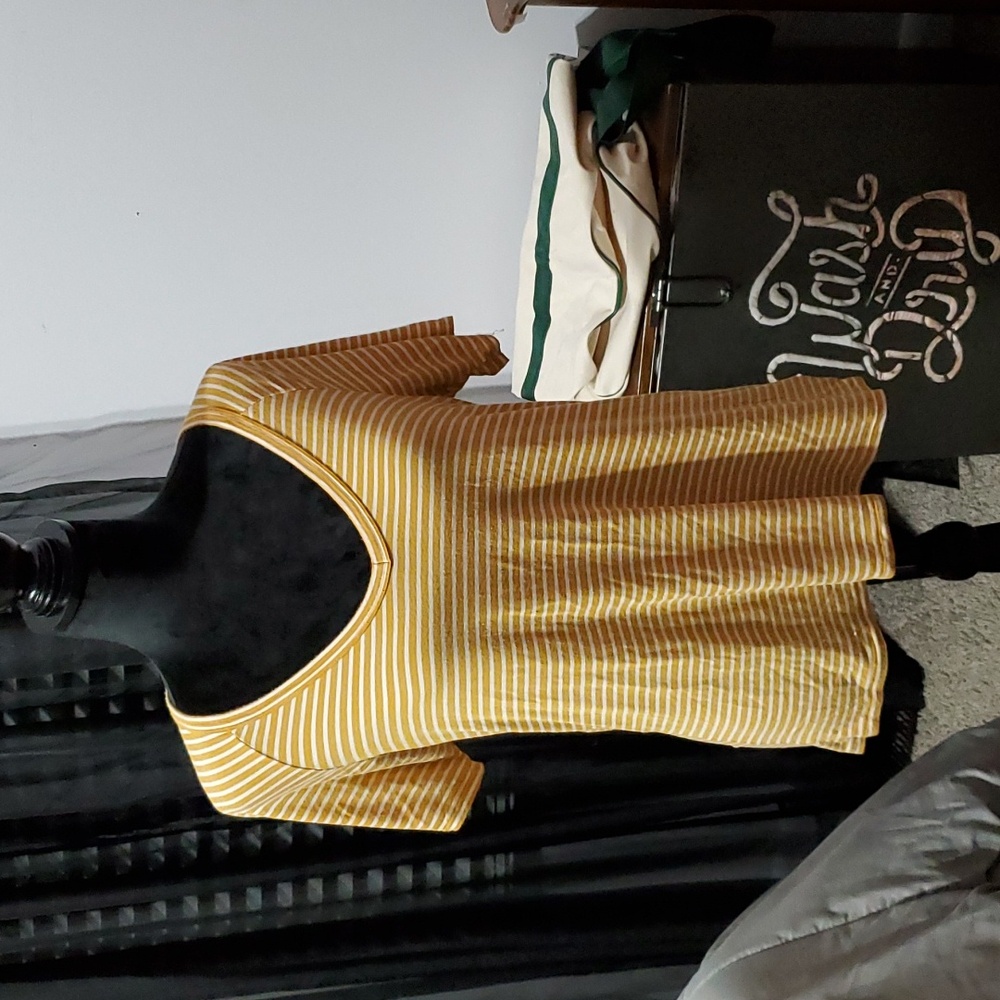 💥 5/$50 American Eagle Top